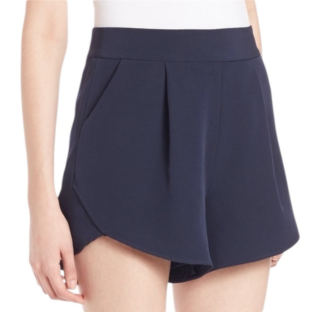 Milly Navy Blue Italian Cady Petals Women's Shorts With Pockets and Side Zipper